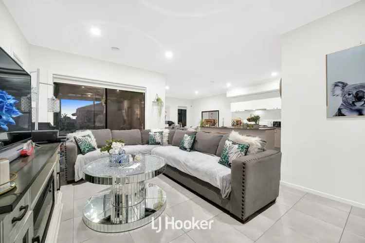 House For Sale in Melbourne, Victoria