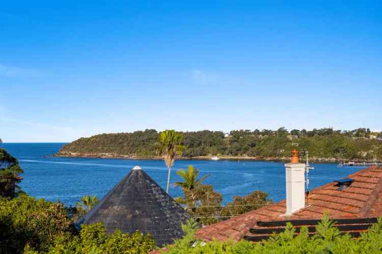 Balmoral views, coastal luxury and absolute privacy 300m from the beach