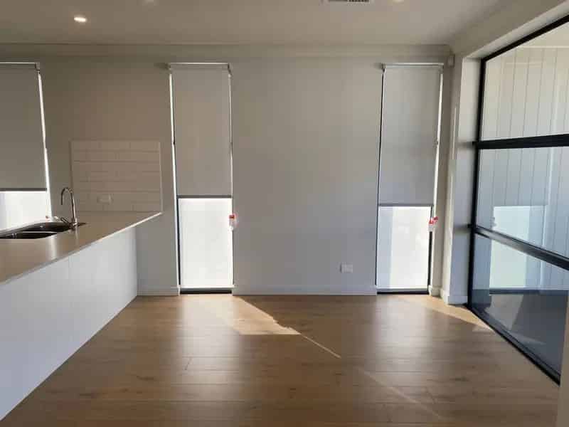 2 rooms house of 92 m² in Adelaide