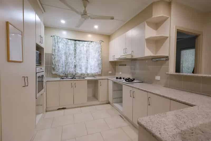 Three Bedroom Home on a Spacious 1017sqm Allotment