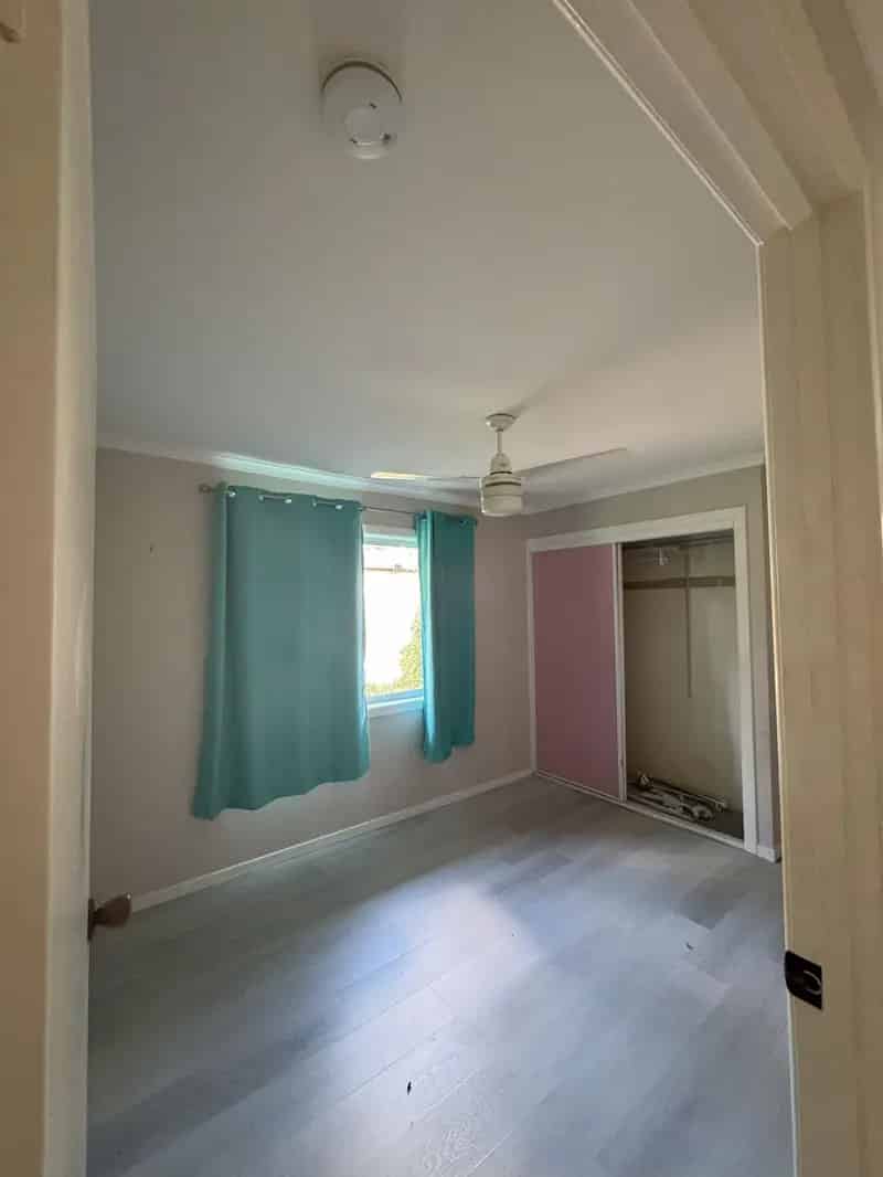 FOR RENT: FAMILY HOME WITH GRANNY FLAT !