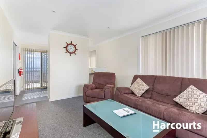 Modern Brick Unit , ideal lifestyle retreat or short-term rental