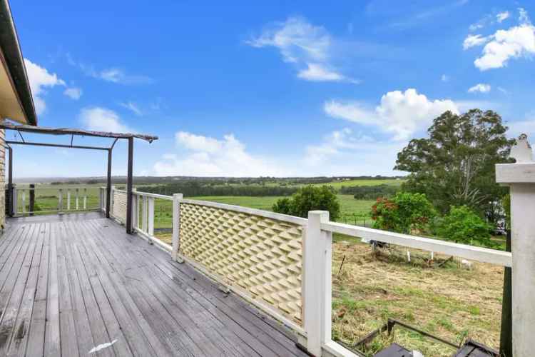 Two Bedroom Home in an Elevated Position