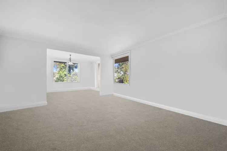 Family Home For Lease 6 Beds 2 Ensuites Double Garage West Pennant Hills