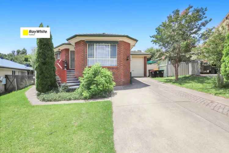 House For Sale in Tumut, New South Wales