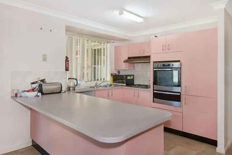 3 rooms house of 181 m² in Sydney