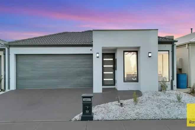 House For Sale , 19, Yanga Avenue, Melbourne, Victoria