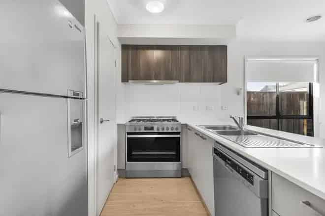 House For Sale , 34, Attunga Grove, Melbourne, Victoria