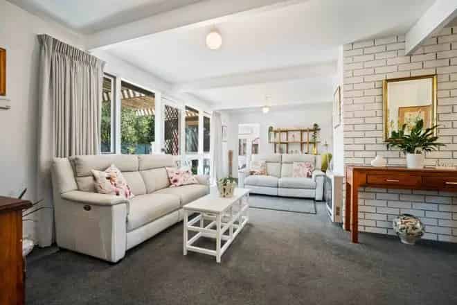 House For Sale , 2, Benson Close, Ballarat, Victoria