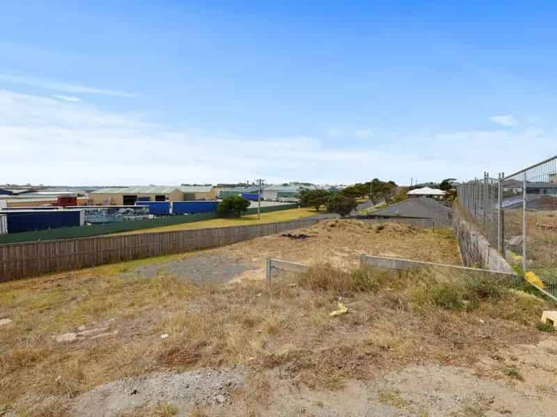 SOUTH WARRNAMBOOL BLOCK READY TO GO