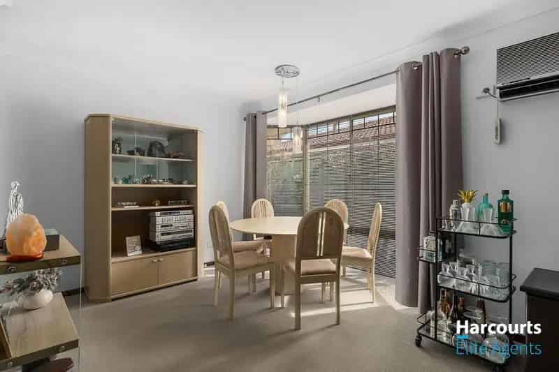 Peaceful Parkside Pocket with Family-Friendly Charm