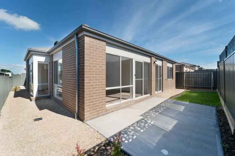 4 Bedroom House in Melbourne