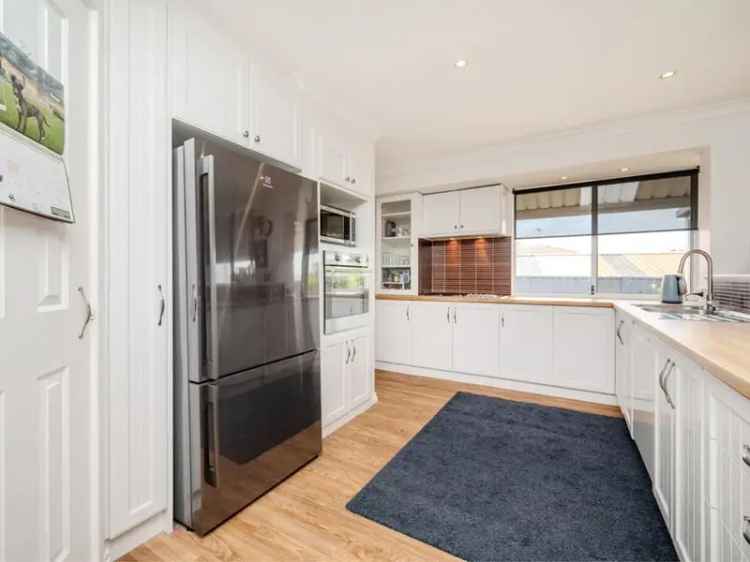 House For Sale in Joondalup, Western Australia