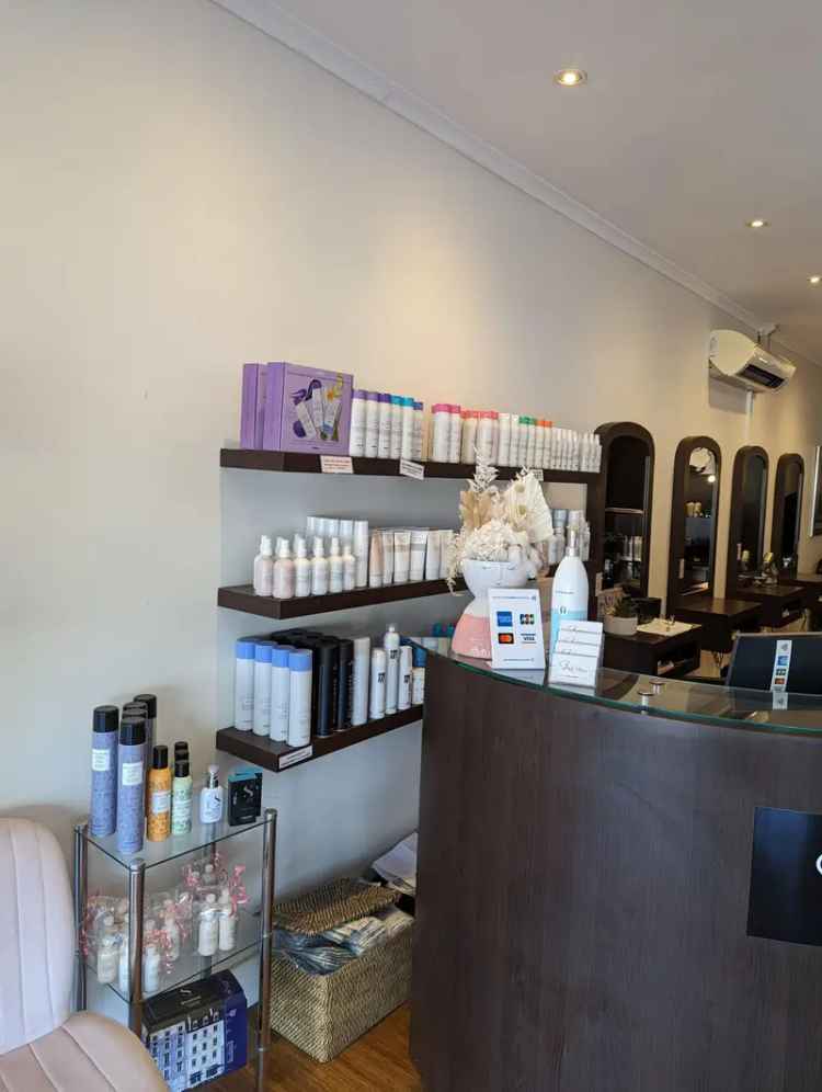 Spacious Hair Salon with Beauty Room in Doncaster East