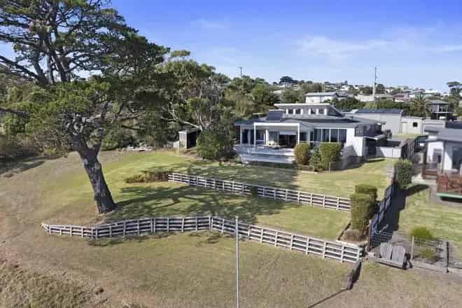House For Sale , San Remo, Victoria