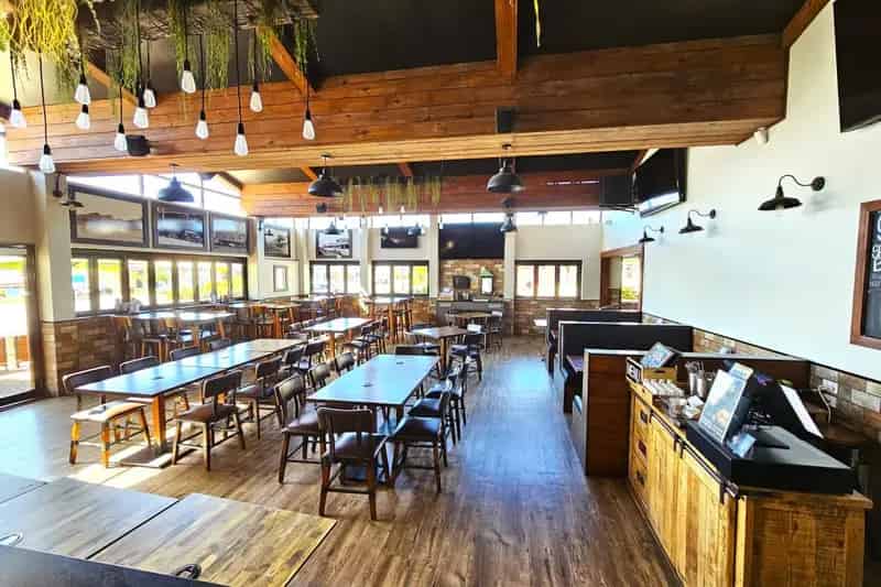 Buy Commercial Property Hotel Motel in Bowen with Refurbished Features