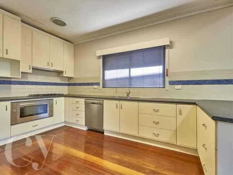 House For Sale in City of Melville, Western Australia