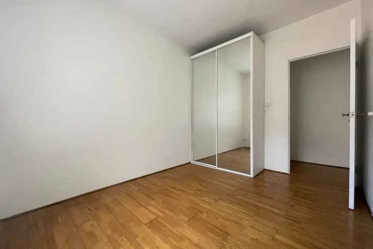 1 room apartment of 179 m² in Sydney