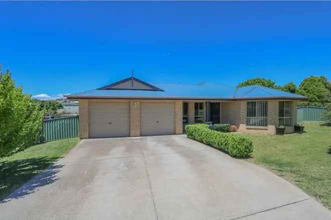 House For Rent in Bathurst, New South Wales