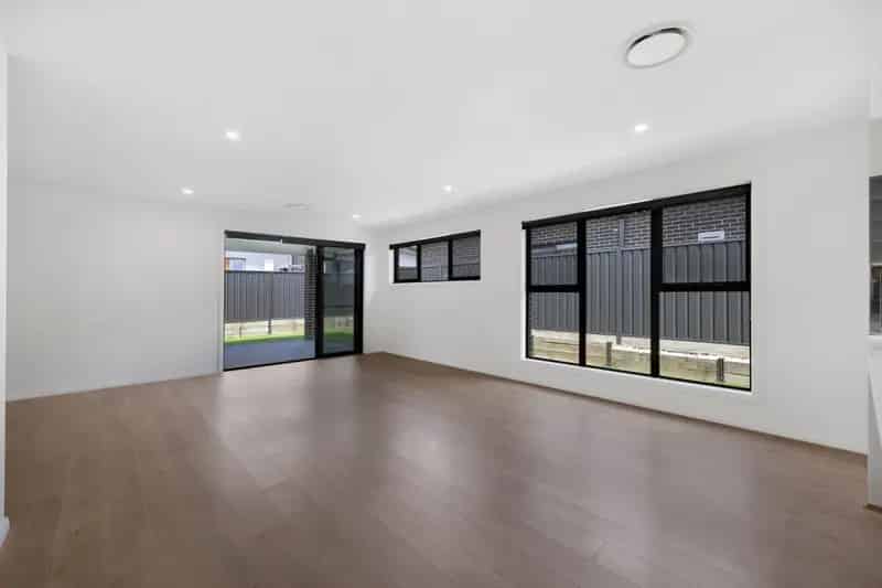 Lease Four Bedroom Home with Entertaining Space in Taylor ACT