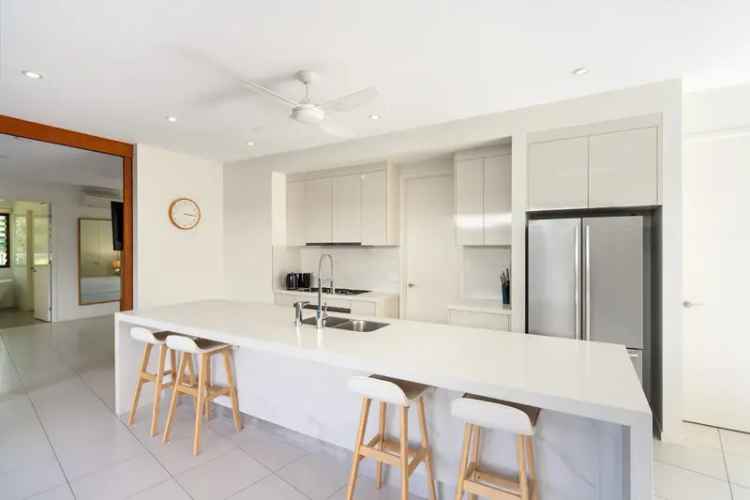 House For Sale in Cairns Regional, Queensland