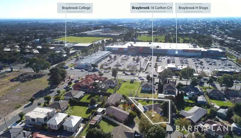 Endorsed plans and permits for x4 Townhouses