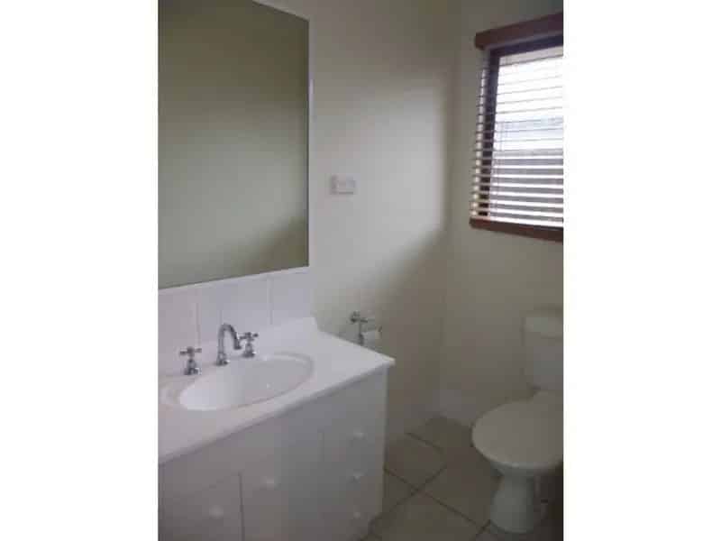 26 Savannah Drive, Moranbah QLD 4744 - House For Lease