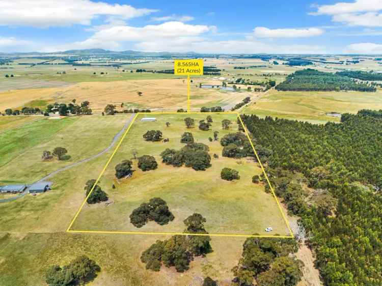 8.565HA (21.12 Acres) - Much Improved & Selling With A Current & Approved Planning Permit!