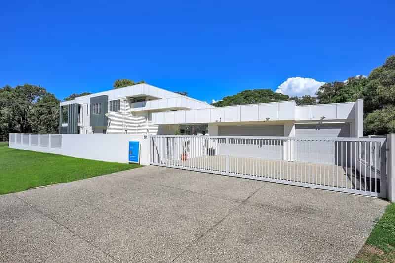 House For Sale , Elliott Heads, Queensland