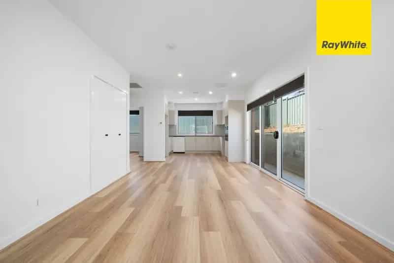 Covetable Cook- Modern 2 bedroom Unit
