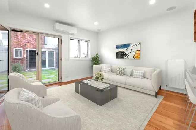 House For Rent , 45, Moubray Street, Melbourne, Victoria