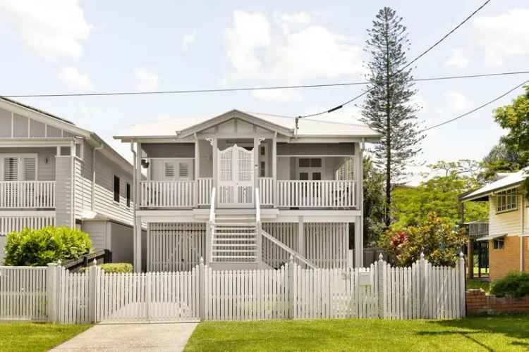 Picture-Perfect Kedron Queenslander