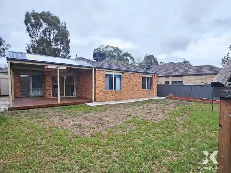 3 rooms house of 174 m² in Melbourne