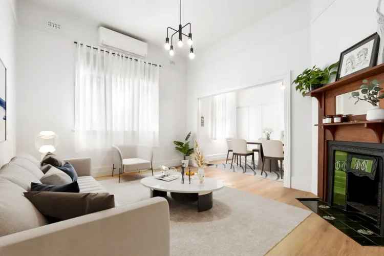 2 rooms house of 160 m² in Melbourne