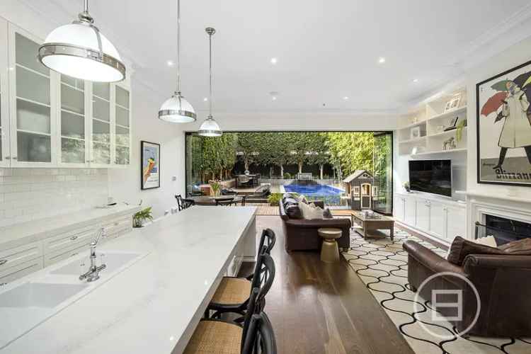 House For Sale in Melbourne, Victoria