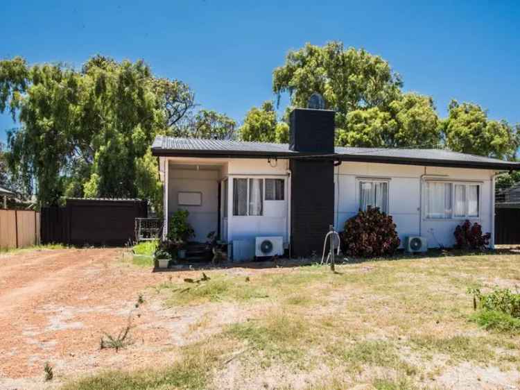 House For Sale in Geraldton, Western Australia