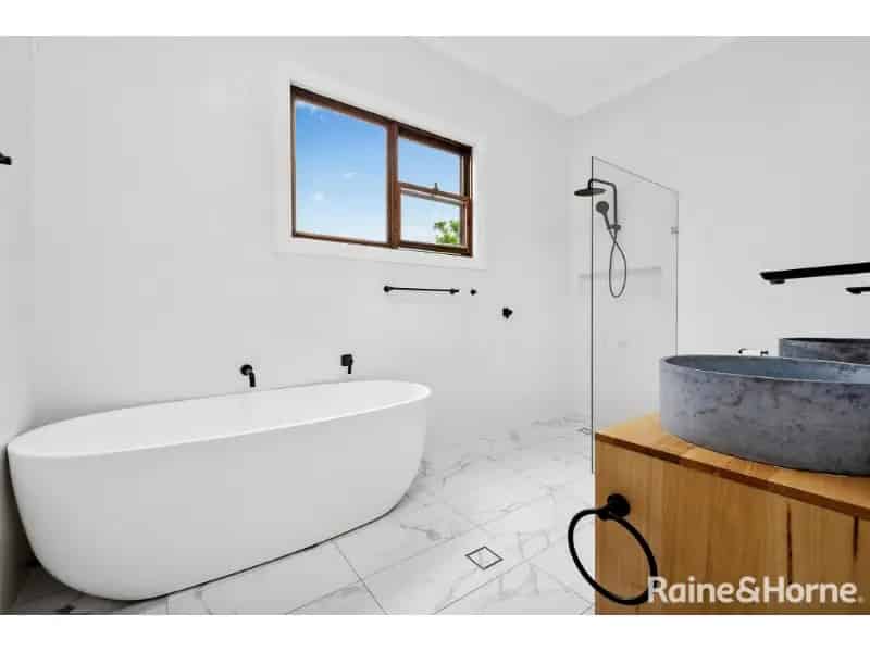 Close To Hospita Renovated Home- Available 7.6.2025