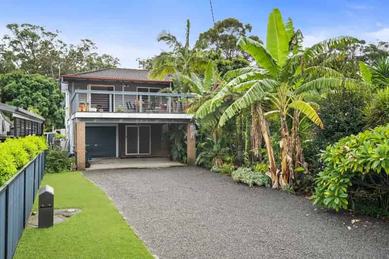 Real Estate For Sale - 65 Wolseley Avenue - Tacoma , NSW