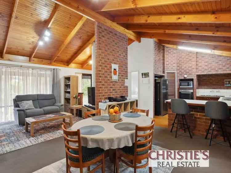 House For Sale in Shire Of Mundaring, Western Australia