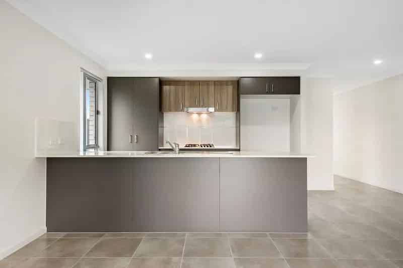 Real Estate For Lease - 28 Gullane Close - Heddon Greta , NSW