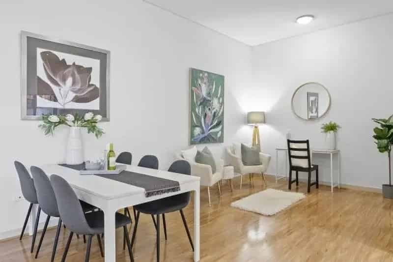 Lease 3 Bedroom Apartment Castle Hill with Modern Features