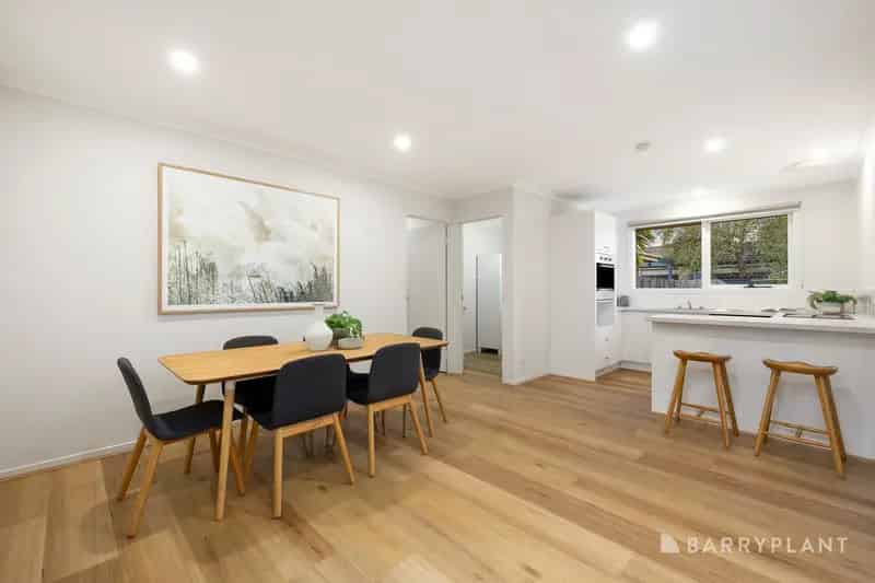 Immaculate Single Level Villa in Central Mordialloc