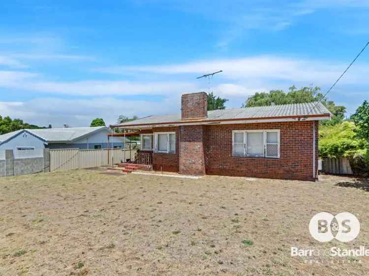 House For Sale in Bunbury, Western Australia