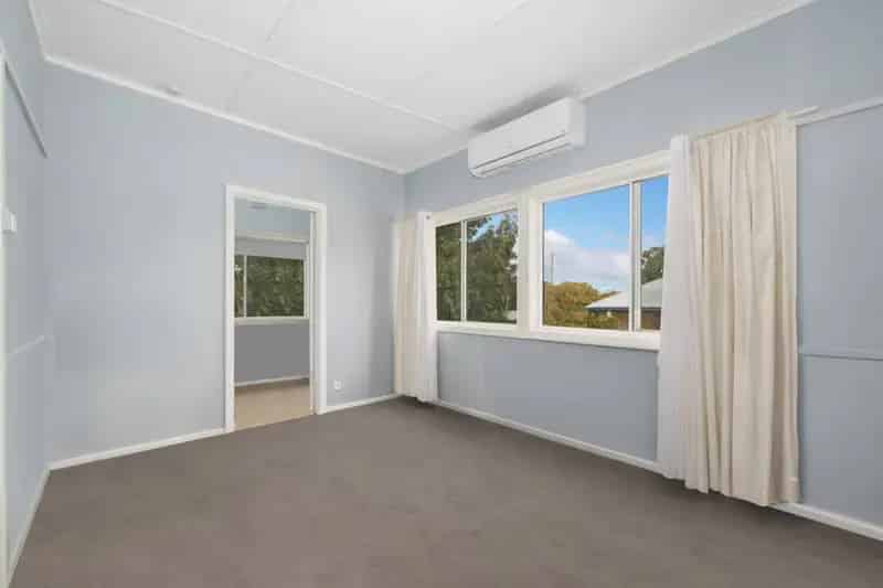 House For Sale , 1, Petit Street, Yass, New South Wales