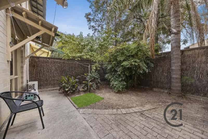 2 Curlew Court, Semaphore Park SA 5019 - Townhouse Auction