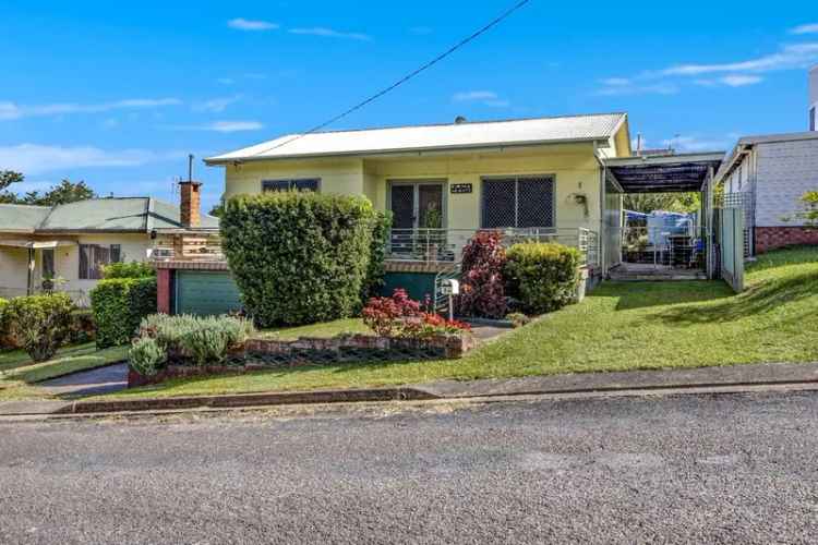 House For Sale , 84, Bloomfield Street, Kempsey Shire Council, New South Wales
