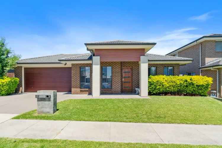 House for Lease in Oran Park Comfortable Living Near Amenities