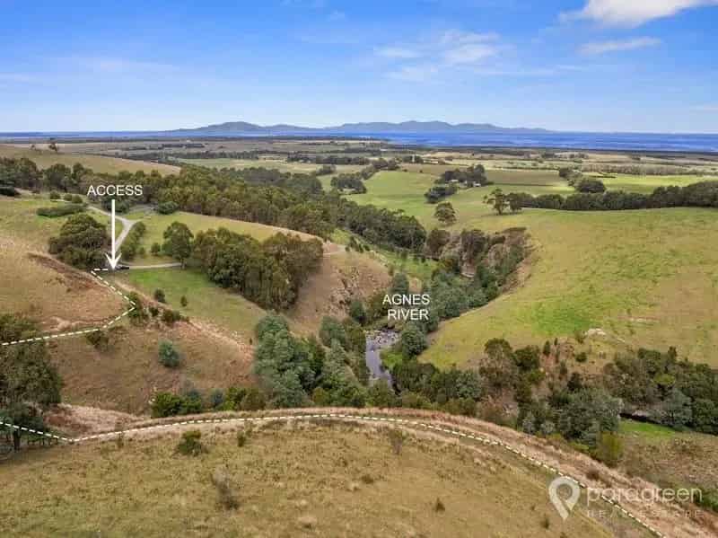 LAND WITH AMAZING VIEWS