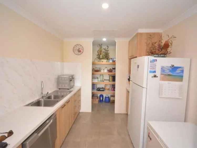 House For Sale in City of Mandurah, Western Australia