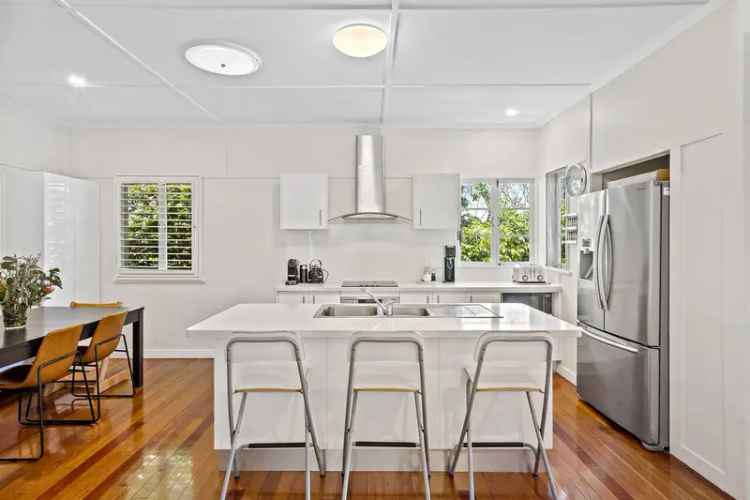 Charming Family Home in Mount Gravatt East - Auction 14 March 2025